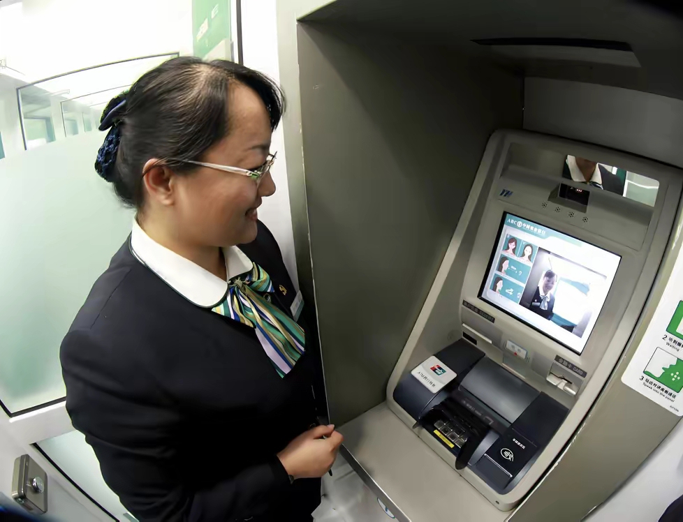 盘锦广州医保卡提取现金(广州医保卡提取现金怎么提)