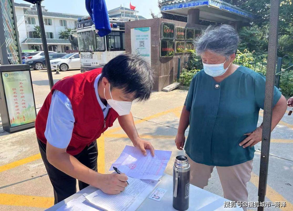 24小时套医保卡回收联系方式(套医保卡的渠道是真的吗)