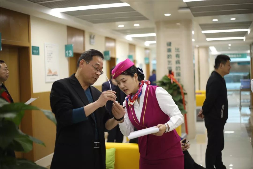 盘锦24小时套医保卡(北京医保卡使用指南)